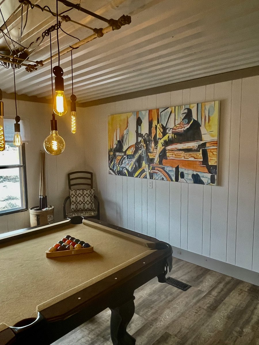 SquireRanch's tweet photo. #SquireRanch has a spacious open floor plan with plenty of room for family and friends. #WhiewaterRafting #RoyalGorge #CanonCityColorado #ParkdaleCorado #Airbnb https://t.co/8dfrr5YDrh