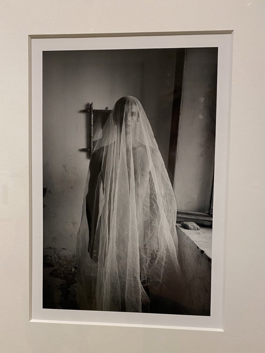 Les histoires d’amour finissent mal en général - comme celles d’Herve Guibert et Thierry Jouno, si jeunes si beaux si doués - mais les photos d’amour ne meurent jamais. Love Songs, à voir à la <a href="/mep_paris/">MEP</a>