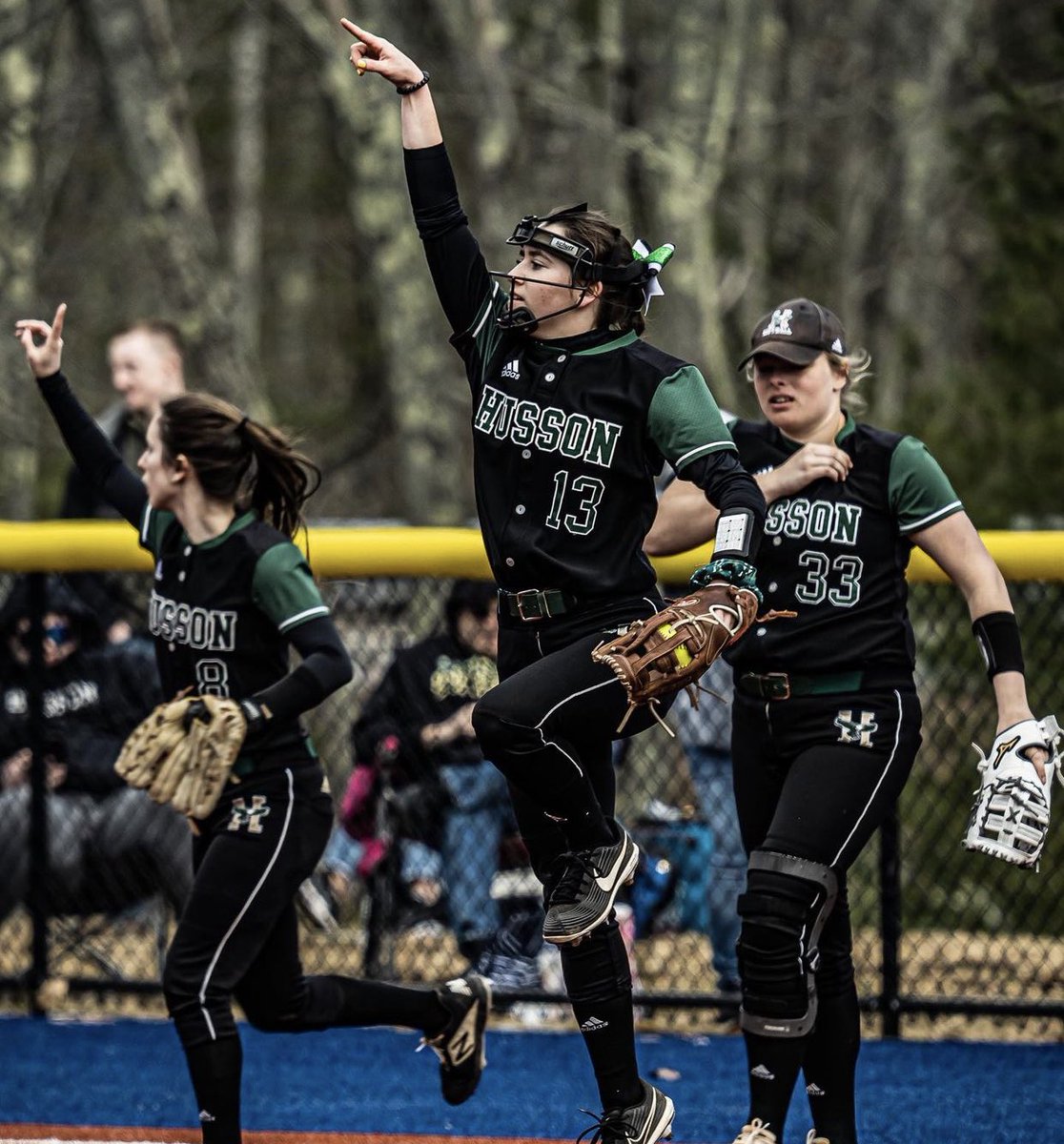 HussonSoftball's tweet photo. Back to work tomorrow for a doubleheader at Colby College!

📸 Tyler Fenderson 

#CarryTheWeight | #d3sb | #mesports | #NACsb https://t.co/xwtRJpiEbL