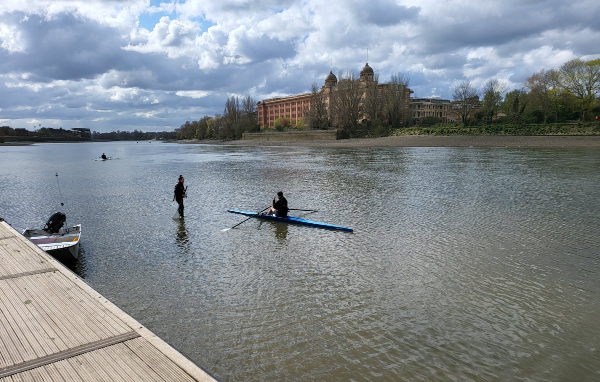 BrettSBader's tweet image. Congratulations 10 new coaches from 
@FulhamReachBC completing @BritishRowing Session Coach - Sliding Seat course. Delivering engaging and athlete centred sessions to develop skills and progression. Pleasure to support. #rowerdevelopmentguide #RowingForAll
 
@BR_Coach_Ed