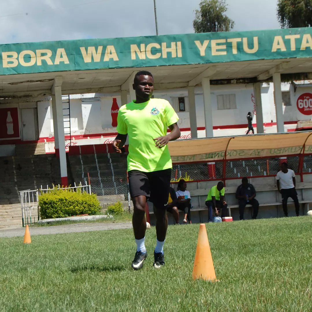 geitagoldfc's tweet photo. #LastTraining I #DualSession⚡
Mapema leo kikosi kimefanya mazoezi ya mwisho kwenye uwanja ambao kesho ndio utakaotumika kwenye mchezo wetu.
Maandalizi yamekamilika! Kila kitu kipo sawa, tupo tayari kwa mchezo wetu wa kesho 👏
#GGFC | #LastTraining | #SisiNiDhahabu https://t.co/Nqa3oMe3KI
