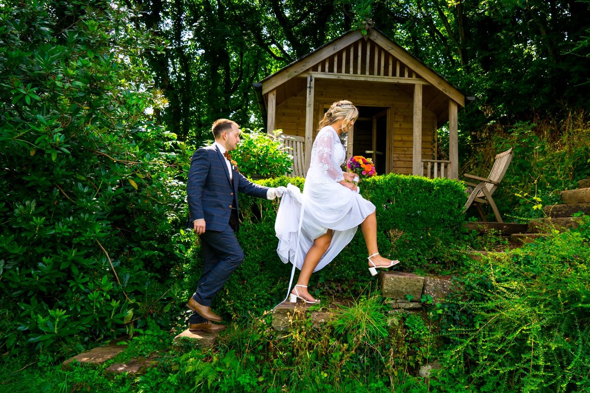 DMarinosPhoto's tweet photo. Because it’s Friday, why not? 

@paschoehouse 

#weddingphotography #paschoehouse #documentaryphotography #weddingseason #devonweddings https://t.co/RgZTIOs1bP