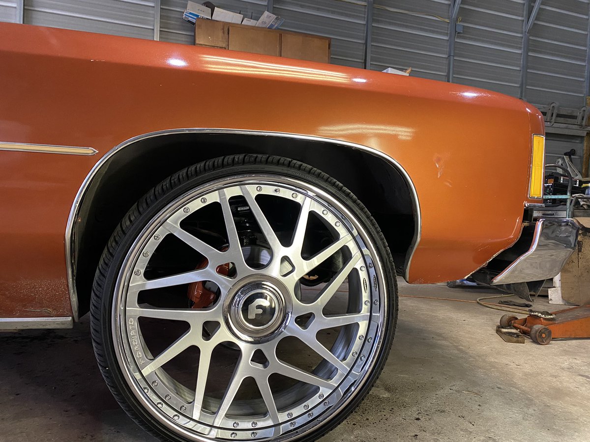 KaangGrooviin's tweet photo. Wonka KAANG Donk build https://t.co/S026cR57DA via @YouTube

We building #donks in #philly 
#ODYE https://t.co/JJv7XPiQmE