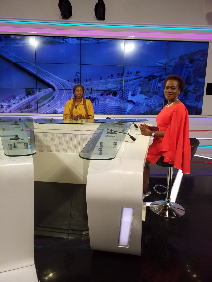 FatimDjedje's tweet photo. On parle de la place et du rôle des #femmes dans les #médias avec Agnès Kraidy #jnfm #refjpci rediffusion ce samedi à 14h30 sur @RTIOfficiel https://t.co/7TuEaYvJdR