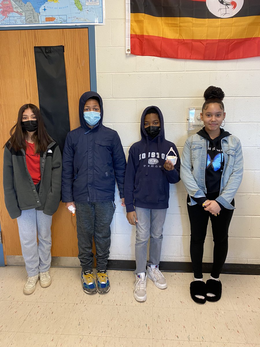 ms_madigan's tweet photo. More winning groups! Zip line challenge! #franklinSTEMday @FMS_BCPS @SchifferB https://t.co/u4zkZkPdzi
