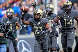 djjohnson232's tweet photo. God keeps blessing me ! Thankful to receive my 14th offer from Army !💛🖤 #GoArmy @coachfedd @DutchtownFB1 @coachrogersdut1 @niketaq @msb4302003 https://t.co/mET41bIIYJ