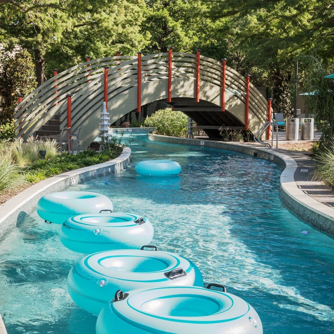 No April Fool's here! JadeWaters is OPEN on Saturday's and Sunday's - click the link in our bio to book the JadeWaters Fun Package! #resort #pool #lazyriver #swimupbar #summer #spring