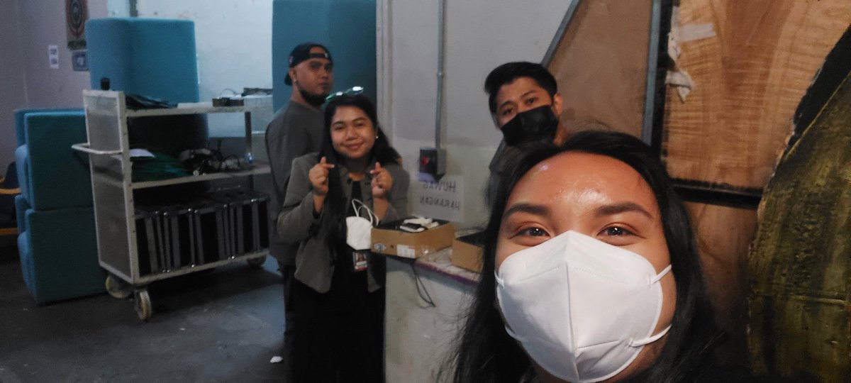 stephbendero's tweet photo. And of course to the BINI and BGYO team who were also surprised to see me, though not all 😅! Thanks for the endless support and the kumustahans. ♡

@MaanM__
@nelsonocampojr @msjlouiese @MikoCestina /kuya islaw, jannis♡

#BINIxBGYODubaiAdventures https://t.co/cz1KigpGPj