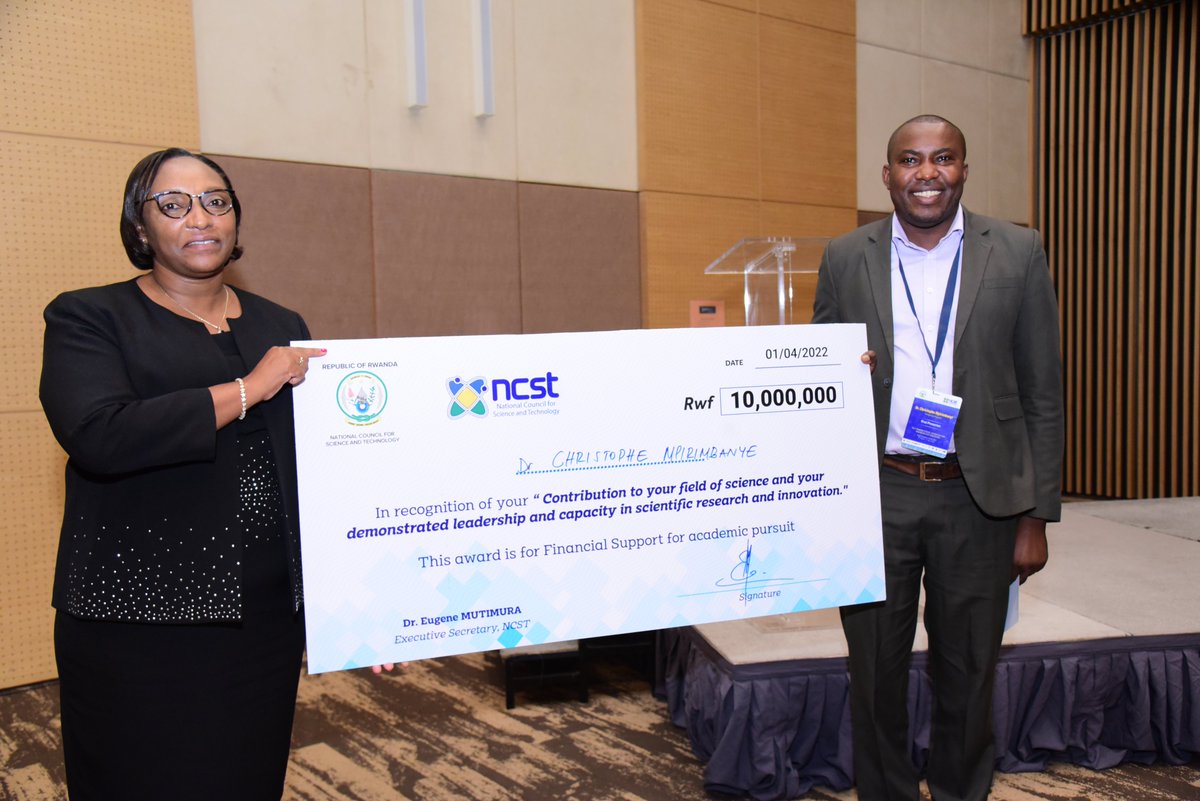 Distinguished Research Achievement Award was awarded to Dr. Christophe Mpirimbanyi, Kibagabaga Hospital for contribution to his field of science and his demonstrated leadership and capacity in scientific research and innovation.