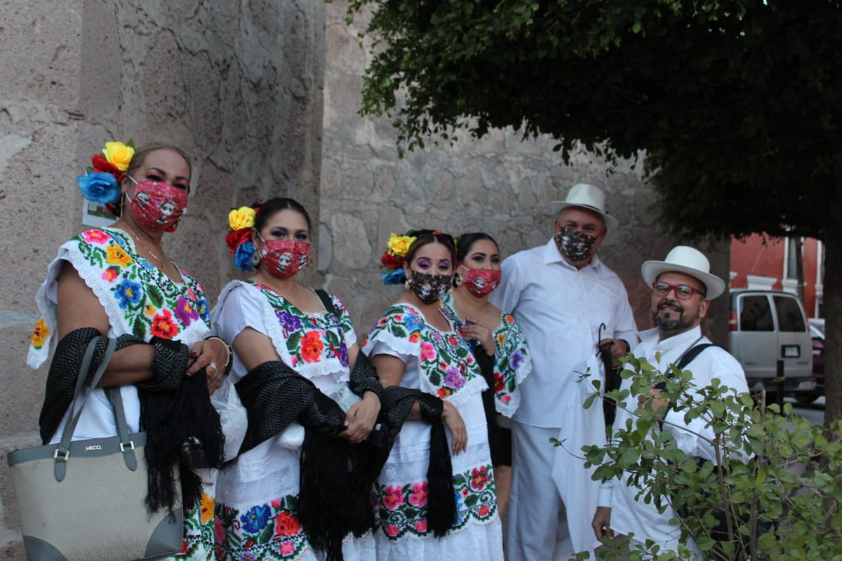 COBAES_07's tweet photo. Grupo de Danza "#MITODL" ๐๐บ con el cuadro "Tarde de Jarana", por #Docentes de #Danza de los diferentes planteles que integran la #Zona01 en el #FestivalCultural #COBAES-#ElFuerte 2022 ๐ฅณ๐๐บ๐๐ญ @SanInzunza @Lydia_MLB
.
Todas las fotos en: https://t.co/thmr5jEGUU https://t.co/hp7GjZHXAe