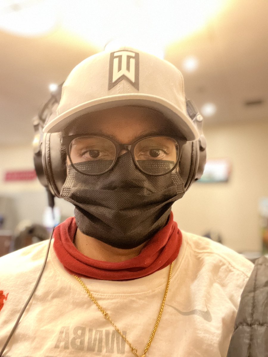 Jinfinityguy's tweet image. Enjoying my day at the theater!