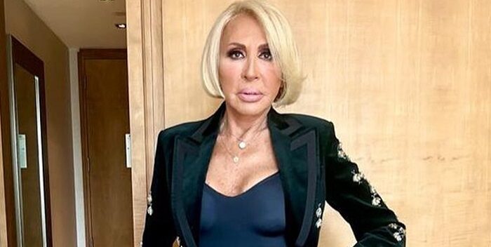 ElCandelazoNews's tweet photo. #Farándula| Laura Bozzo podría volver a Telemundo

Lee más #ElCandelazo 🔥 
👉https://t.co/T1NBC0zOTQ https://t.co/Iw1vHPBzQL