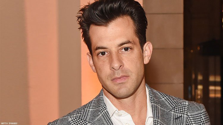 badbadting's tweet photo. Toto Wolff is just Mark Ronson in 25 years https://t.co/d1s3LB1eSA