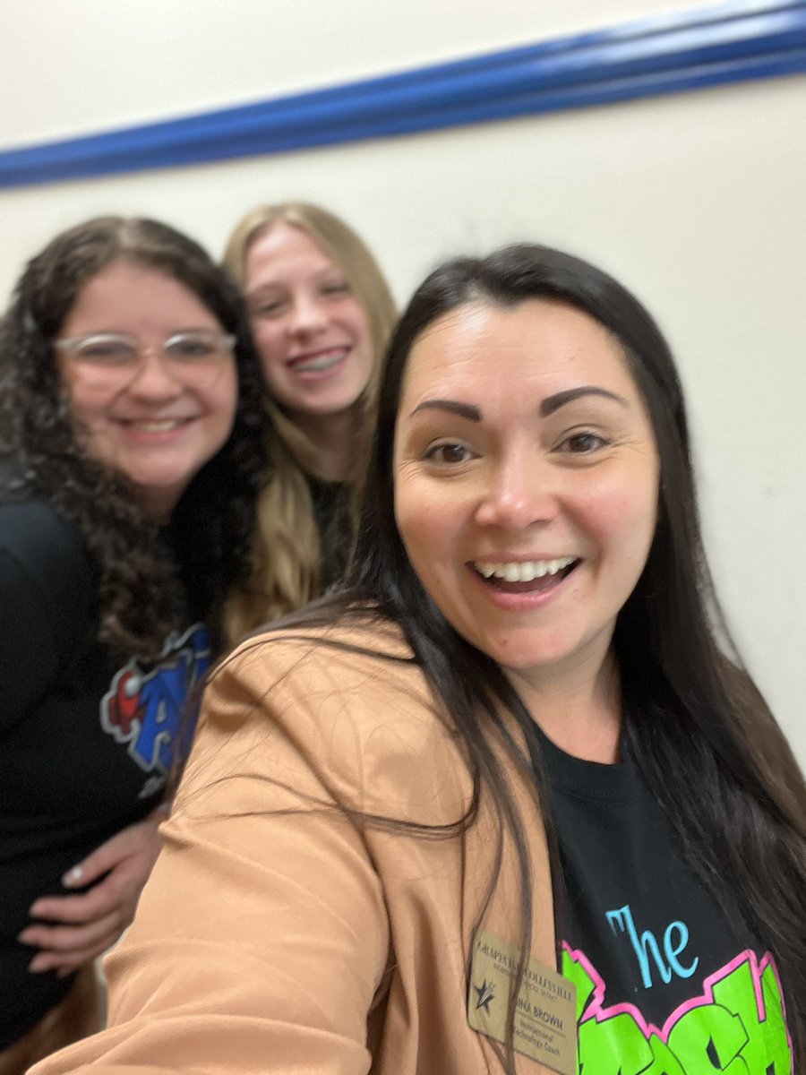GinaInTech's tweet photo. #TheyFillMyBucket @gcisdAVID @GCISD @HeritageMSAVID @HeritageBroncos @GCISDigital https://t.co/V6ISjI3iqW