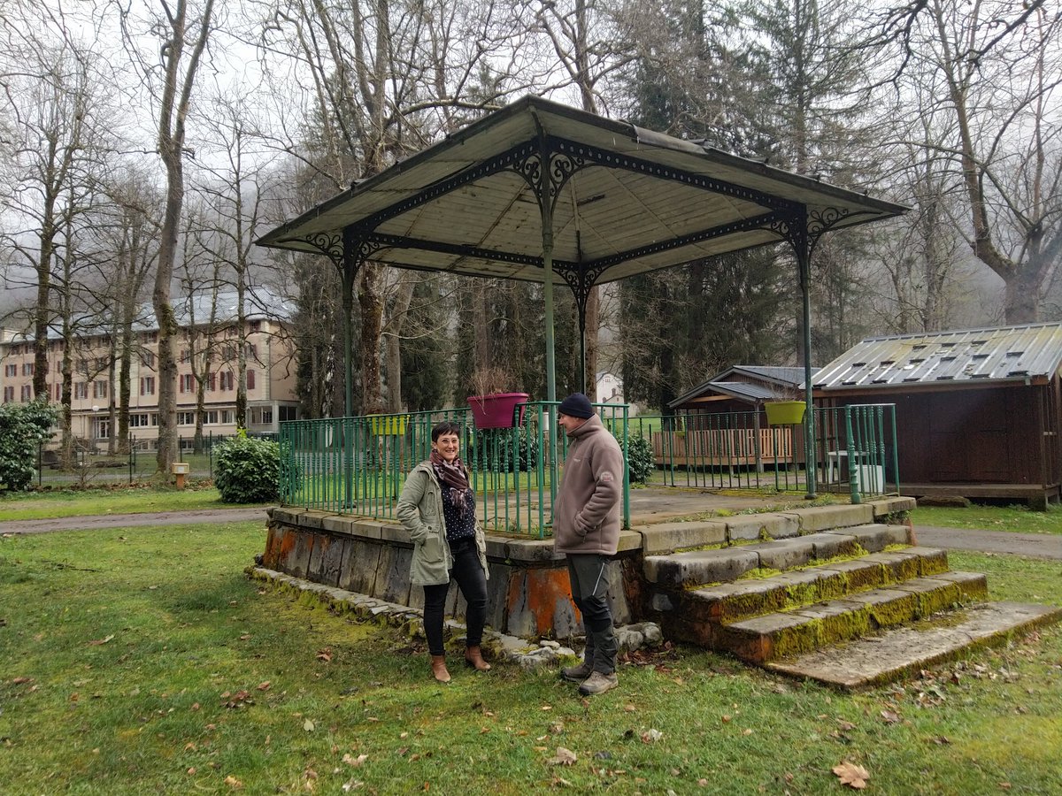 PARC_PA's tweet photo. Sur le terrain à #Aulus-les-Bains, pour la requalification du camping municipal situé dans le parc de l'ancien casino : comment rehausser le niveau qualitatif tout en conservant l'esprit et le charme du lieu ?
@kamelchibli @GarelVincent81 @Occitanie @ariegeledpt @ANCTerritoires https://t.co/pIWviQQLJv