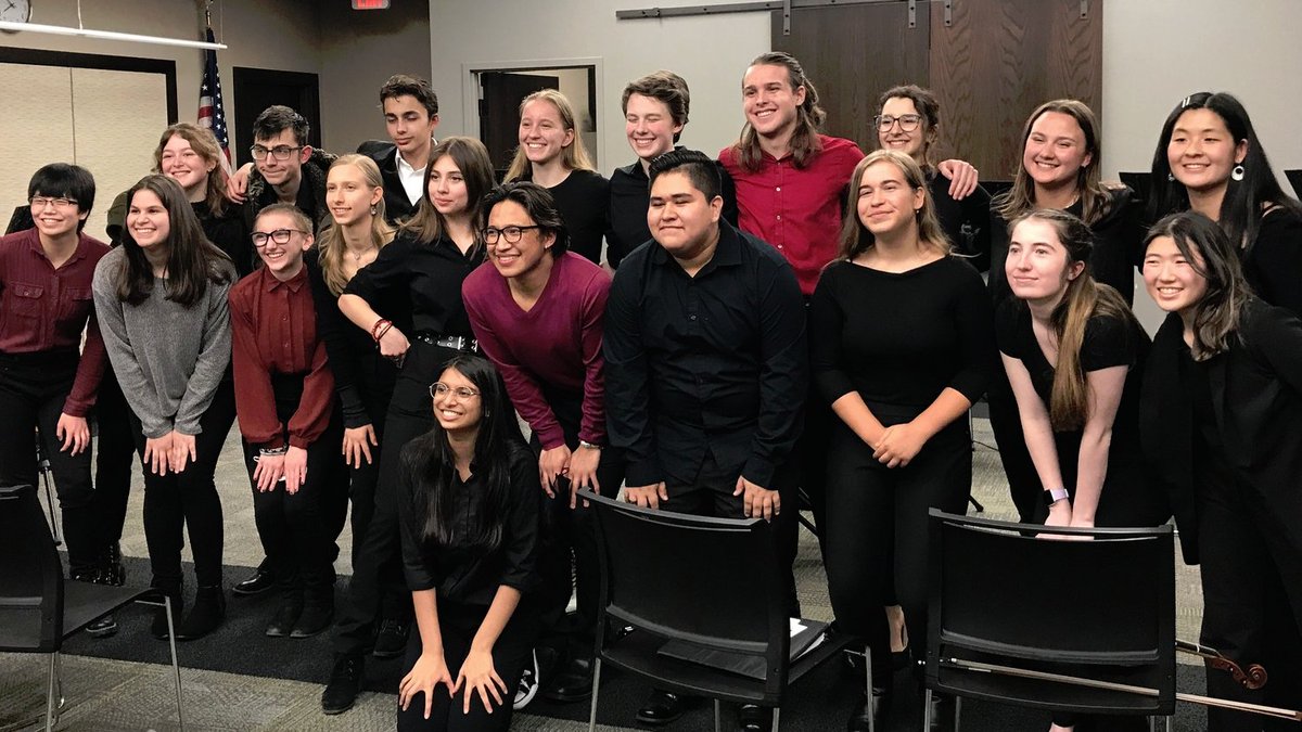 EGVPL's tweet photo. Wow! What a performance! 👏👏👏 Many thanks to @EG_Orchestras for bringing beautiful music to the Library last night, to Ms. Maura Brown for arranging this with us, and to all who came out to enjoy it! https://t.co/zj5ioUu9Xz