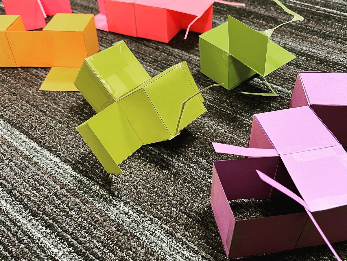 Professor Pierce tweet media