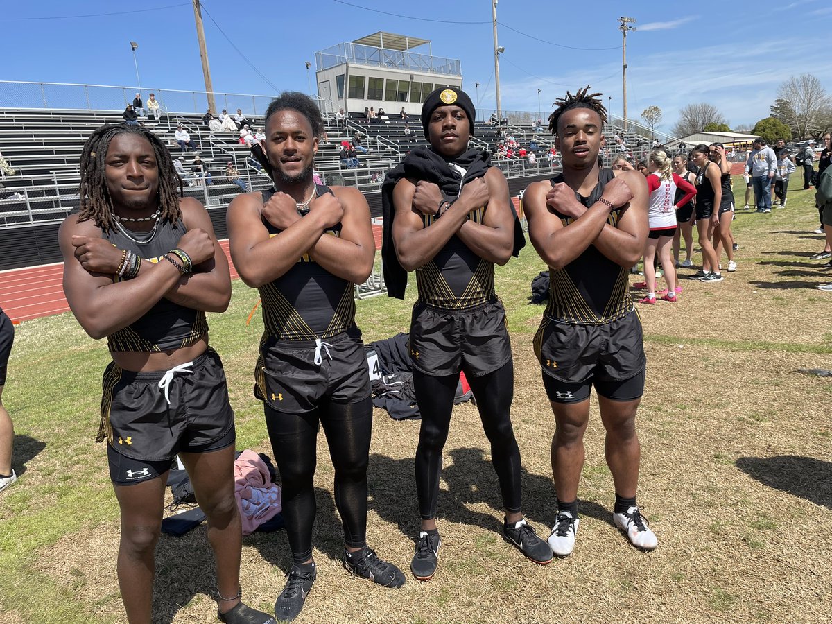 Clint Burns tweet media