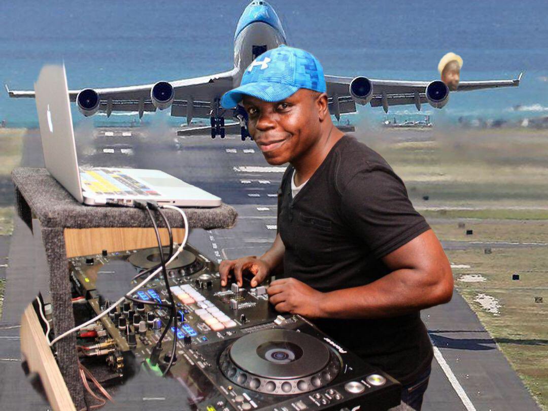 Vitu noma sana hadi ngware… let’s keep it interactive till dawn
#JAHFLIGHT
#JAHMROCKDOBA 
<a href="/GhettoRadio895/">Ghetto Radio</a> 
<a href="/CharraDeejay/">Deejay Charra</a> 
<a href="/FayahMama/">Fayah Mummah Afrika(Mama Alele) ST2 💕</a> 
<a href="/doterodeh_mpres/">Dotero RootsMpress</a> 
<a href="/rassjonnie/">Rassjonnie</a> 
<a href="/jojomackenzie2/">_JOJO..H.E.R😁💋😷🍻🍷💫</a>