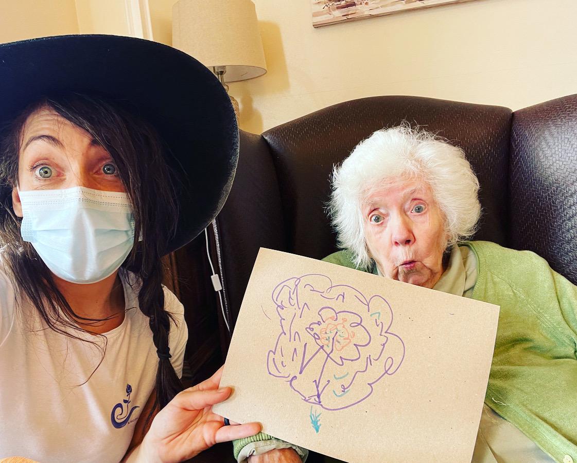 flibberttheatre's tweet photo. Creating a book of our sessions with residents of credenhill court - part of cross-generational project 
with @wyldwoodarts inspired by #TheFarmerAndTheClown by @MarlaFrazee - so much fun today! #IntergenerationalArts #CommunityArts #artsandwellbeing #ArtistsInCarehomes https://t.co/lqj1GhgpXl