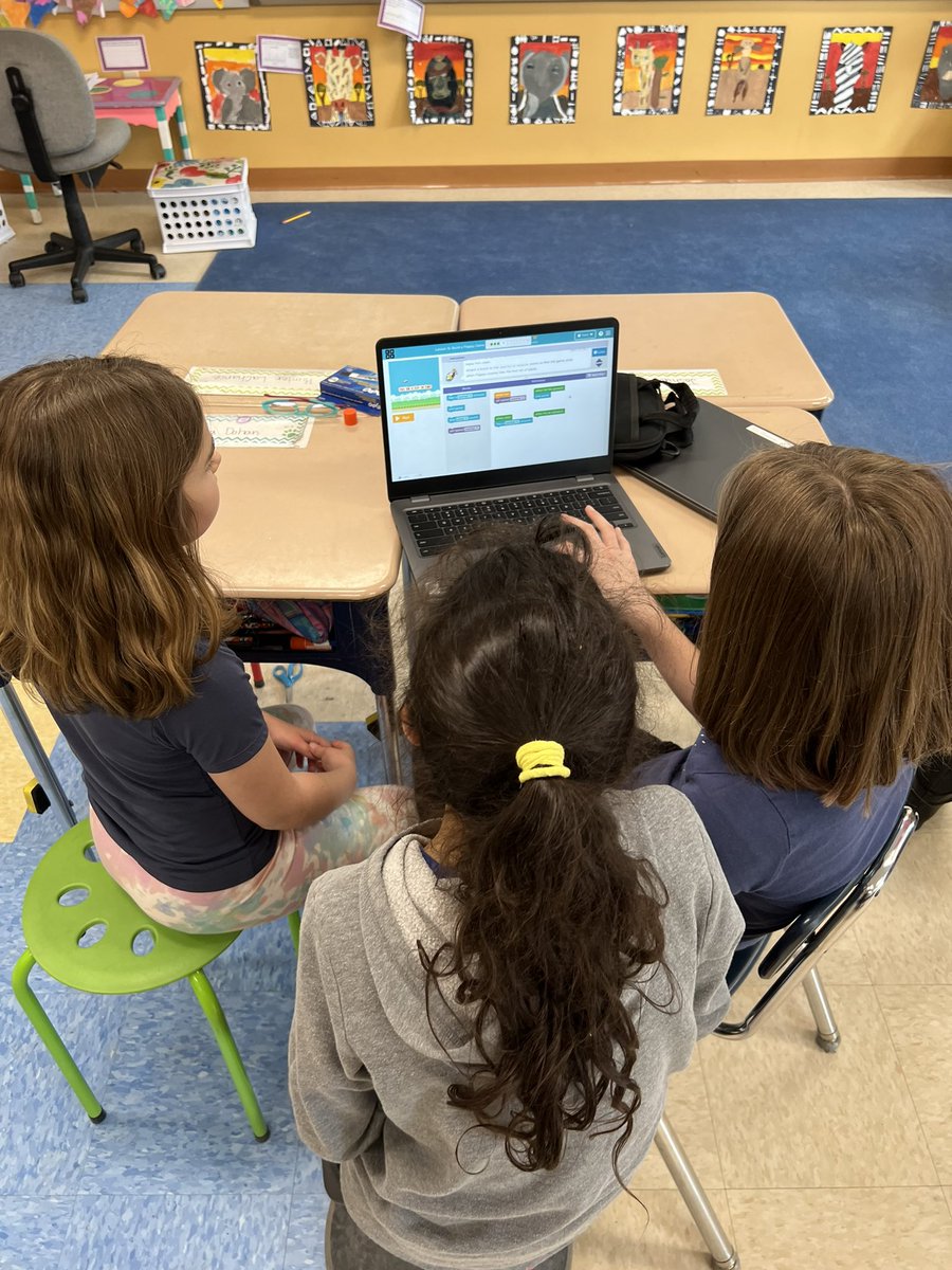 FamousinThird's tweet photo. Coding fun! Ask us what an event is! https://t.co/8NtI6Z92VY