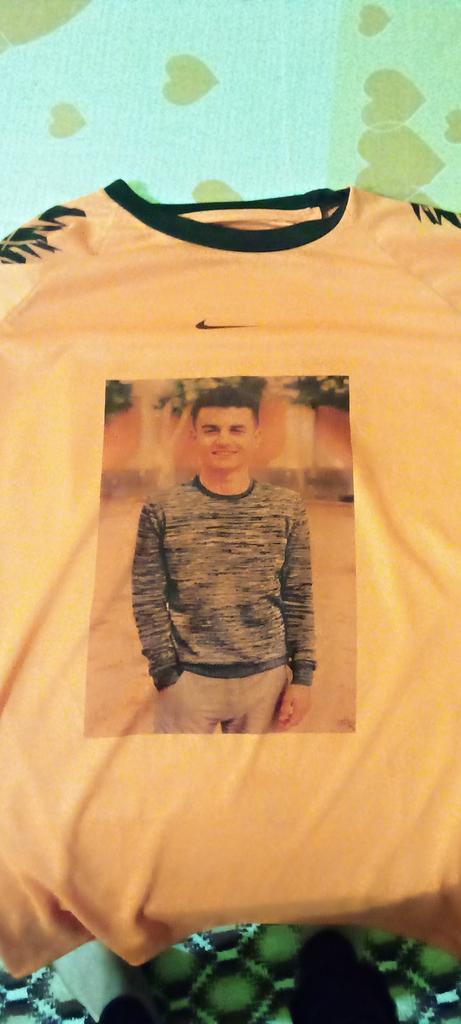 تاني رمضان من غيرك ي حبيبي 😭💔
ياريت كل اللي يشوف البوست ده يدعي لمازن 
ربنااا يرحمك ي حبيبي 💔💔