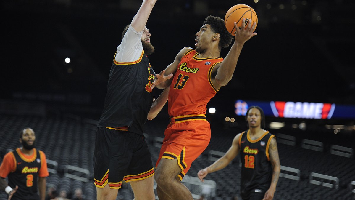Congrats to <a href="/Mark_Smith_13/">mark smith</a> on earning West Team MVP honors at the Reese's All-Star Game on Friday at the Caesars Superdome!

Smith finished with a near triple-double with 13 points and game-highs in both rebounds (10) and assists (7).

🔗k-st.at/379TCSX

#KStateMBB x EMAW