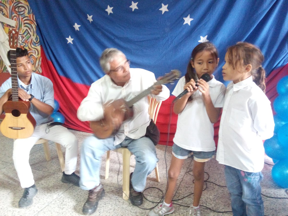 EnlaceTfc's tweet photo. Felicidades a todos los niños y niñas que participaron en la audición municipal #corazonllanero @merida_ze @NnelsonRuiz28 @MPPEDUCACION @JEHYSONGUZMAN @clifpmonzillo @LaBunkeB @PTMSNACIONAL @PrensaSenifa @ViveTVOficial1 https://t.co/WqtrqdHCyf