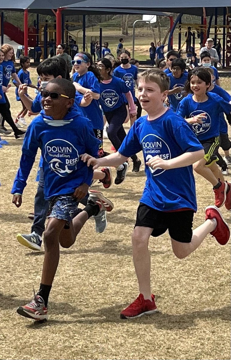 These kids had a blast participating in  the Boosterthon Fun Run! <a href="/DolvinES/">Dolvin ES</a> ⭐️ #boosterthon