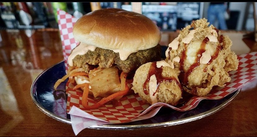 Kimchi Sando is back! This time with Tempura Cauliflower with chili-lime and sushi sauce 🤤