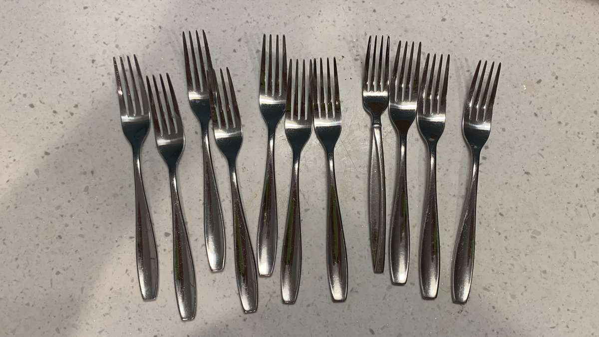 Erin_Kitsune's tweet photo. *checks out timeline*
So, Iโm now in the #forkfandom?
COOL!!!
I got sooo many forks to show ya! https://t.co/bn1jr1jqnq