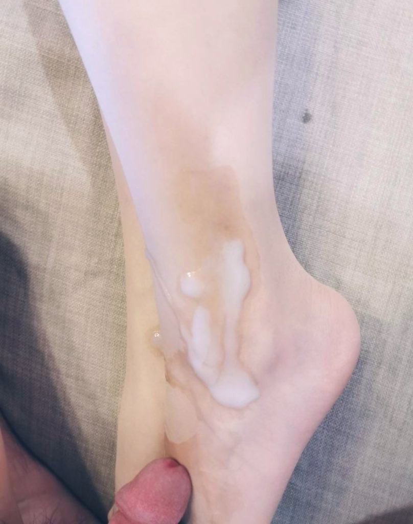 XxBonte's tweet photo. 被操醒，早安
#小母狗 #无套 #调教 #约啪 #反差少女 #口暴 #深喉 https://t.co/4JOSeSH29W