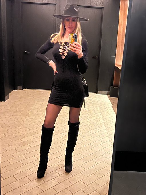 Tomorrow is date night! Dinner, a show, and then another show later on. Thinking about using a local<a href="/tag/cuckoldress"class="tags"><span>#cuckoldress</span></a><a href="/tag/cucks"class="tags"><span>#cucks</span></a><a href="/tag/fuckmeboots"class="tags"><span>#fuckmeboots</span></a>