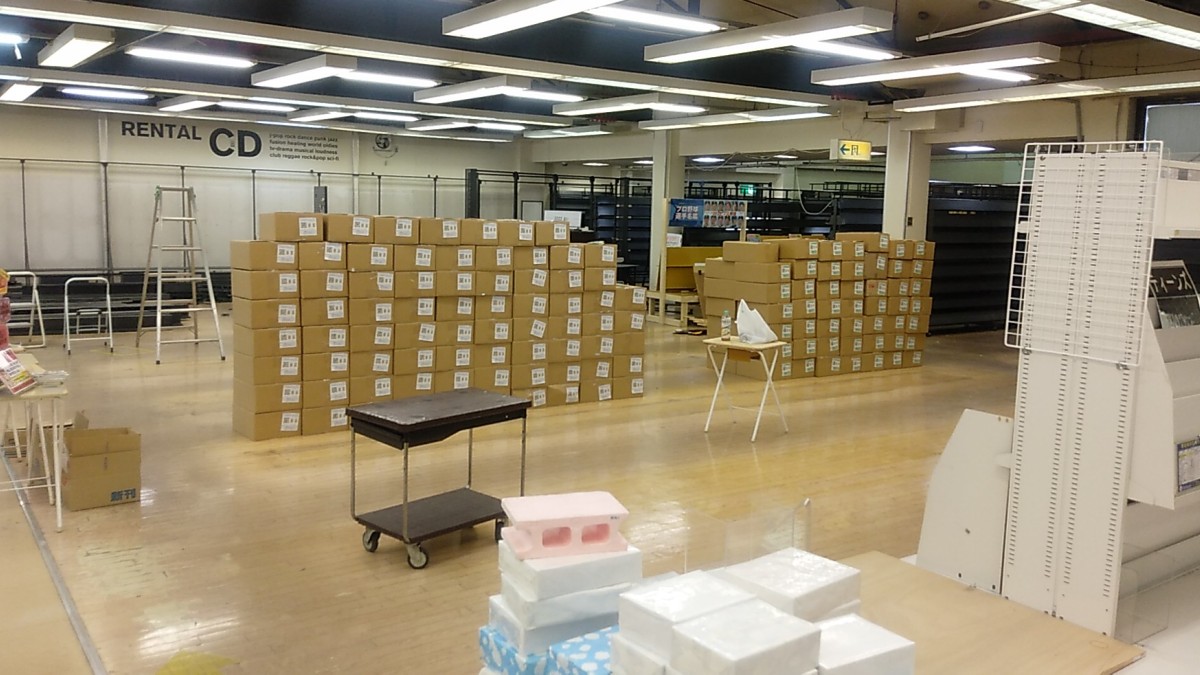 3月31日は多くのお客様にご来店いただきました。
誠にありがとうございました。

ただいま、撤去作業中。
寂しい気持ちでいっぱいです😭