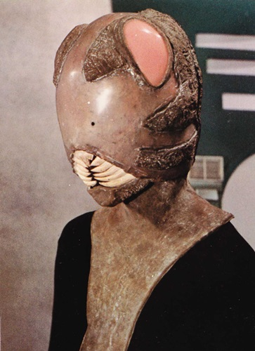 kaiju_tokusatsu's tweet photo. https://t.co/mh4za1A8H7
How were the Alien Pitt heads designed and made? What was the design based on?
#AlienPitt #UltrasevenEpisode2 #TohlNarita #RyosakuTakayama #KaijuDesign #MonsterSuitMaking https://t.co/gBA2ZfOgMn