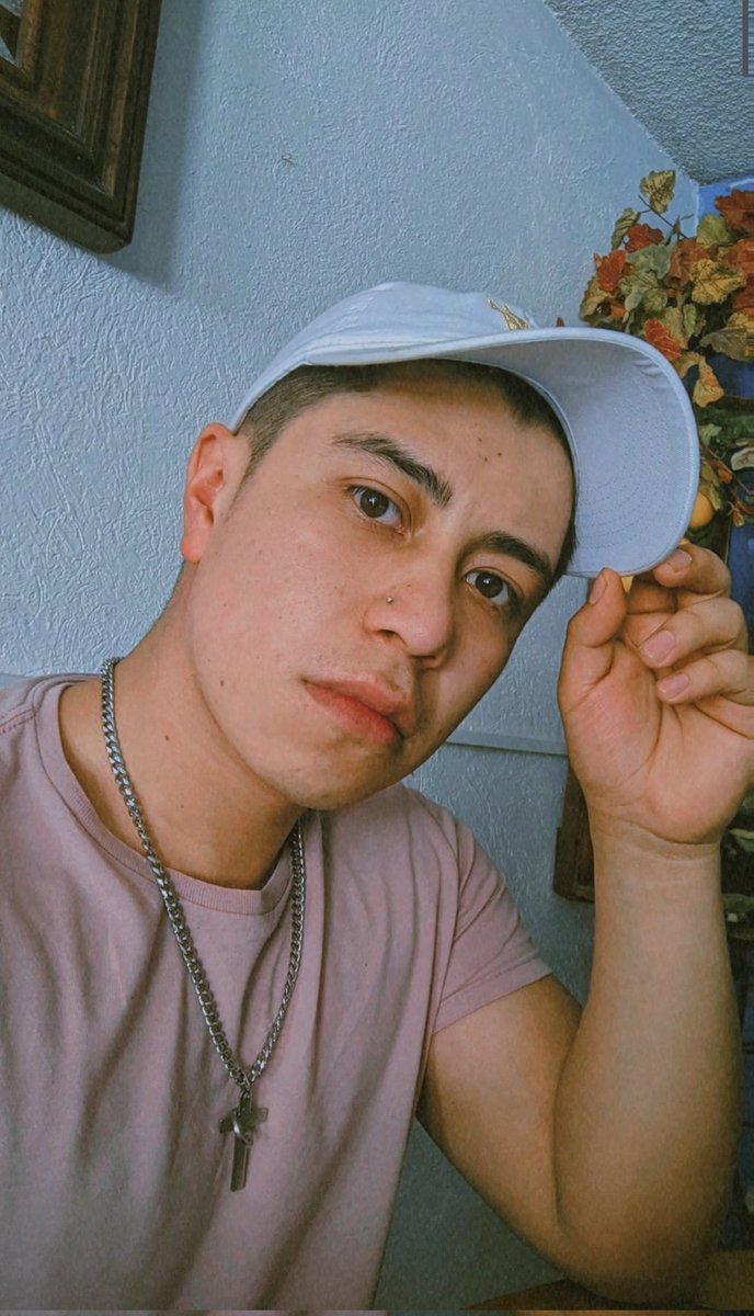 OmarAlex_21's tweet photo. Al fin viernes 🥴😅
#Vernes
#ViernesDeGanarSeguidores
#ViernesDeluxe https://t.co/JBigNymN6p