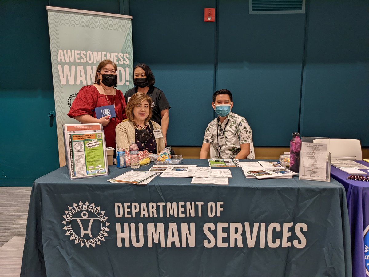 eyylam2's tweet photo. Networking with the community at the Multilingual Career Development Day! @HIDOE808 @HIDOEOCID @salesnrmn https://t.co/lZ3iWRRQkK