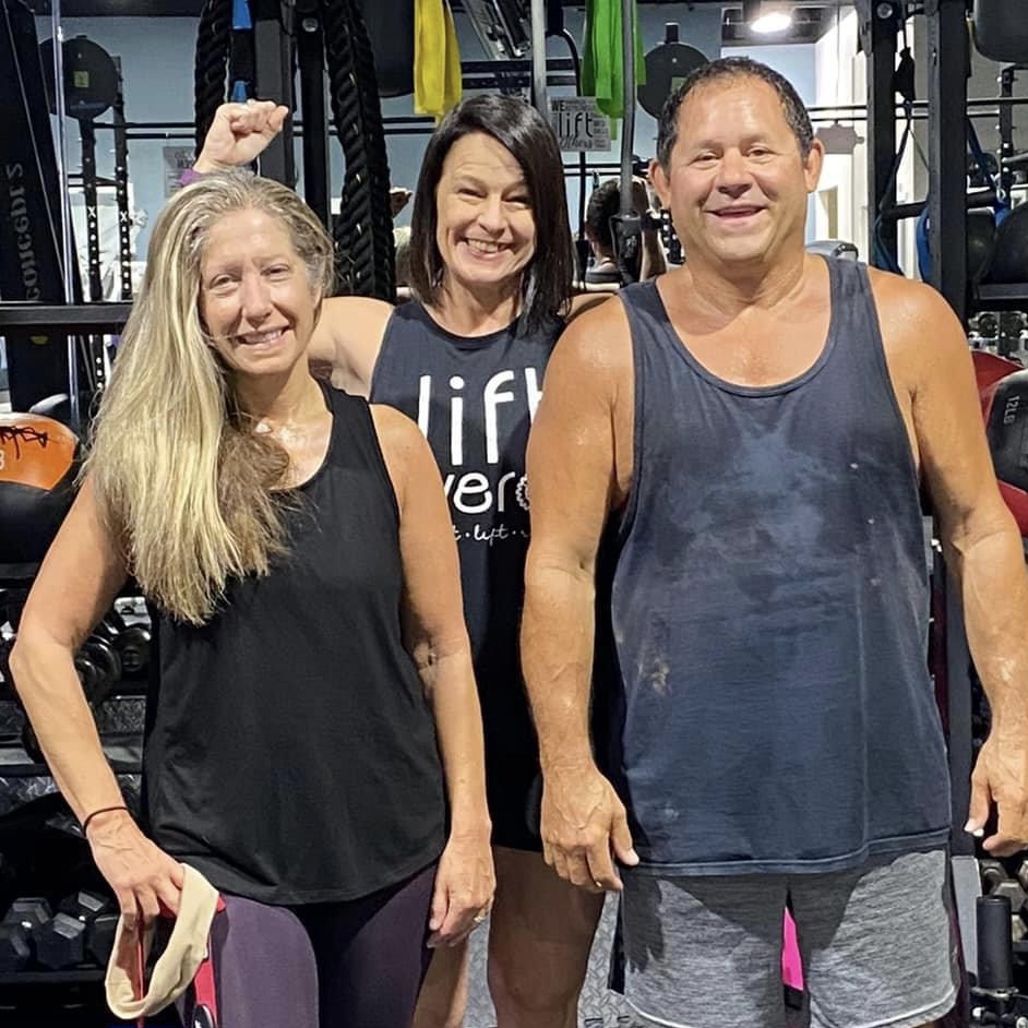 LiftVero's tweet photo. Congratulations! You crushed your challenge goals! 
John ⬇️ 27.2lbs
&amp; Nina ⬇️ 6%

Couples that train together rock the challenge! Yahooooo!! https://t.co/lrvoPwyuTF