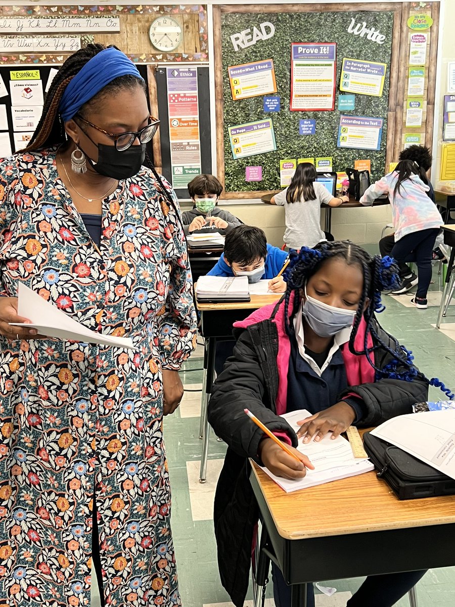 CHES_TAG's tweet photo. The LIT CLUB 🔥…creating poems during their after school enrichment club! Another creative @capitolheightse teacher! Yayyy Mrs. Rubin! 🤗 #chesRubin4 #CHESTAG4 #chesClubs #CHESROCKS https://t.co/44RN7Gt2k2
