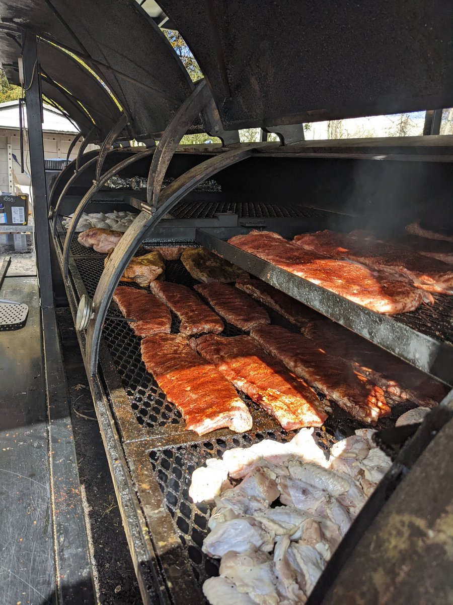 Beardedonebbq tweet media