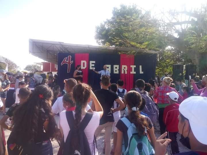 Desde el municipio de Taguasco también los niños y adolescentes espirituanos también celebraron su #61Aniversario , quién dice que no #VamosConTodo