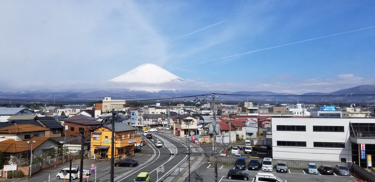 xNerVosAx's tweet photo. My view this morning https://t.co/wGjEbDfAwi