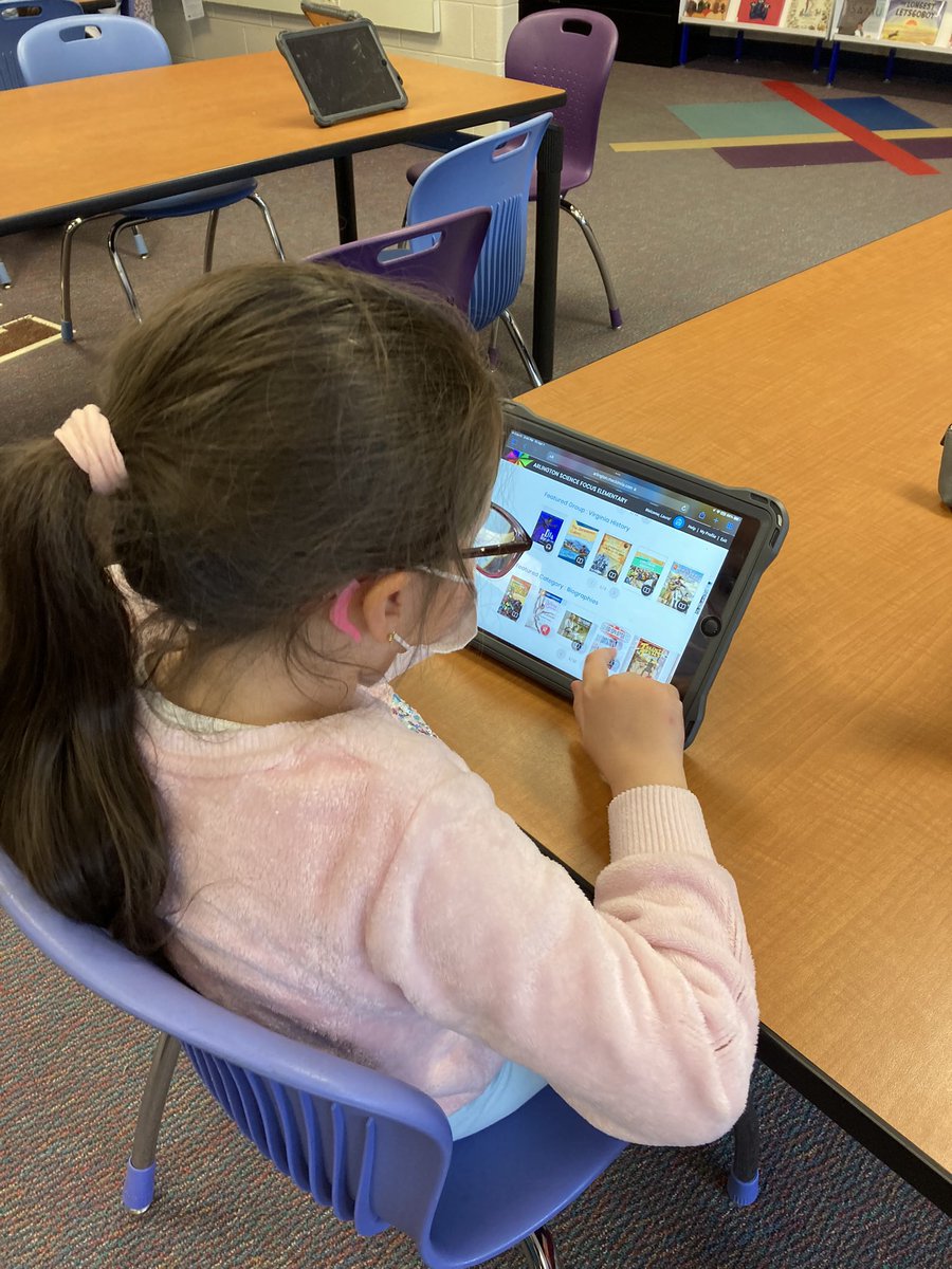 Catie Bales tweet media