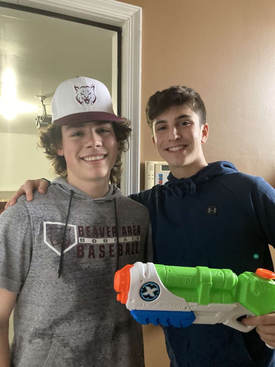 THE SQUIRTERS IN PARIS ARE GOING GORILLAS‼️‼️‼️AUSTIN IS OUT
