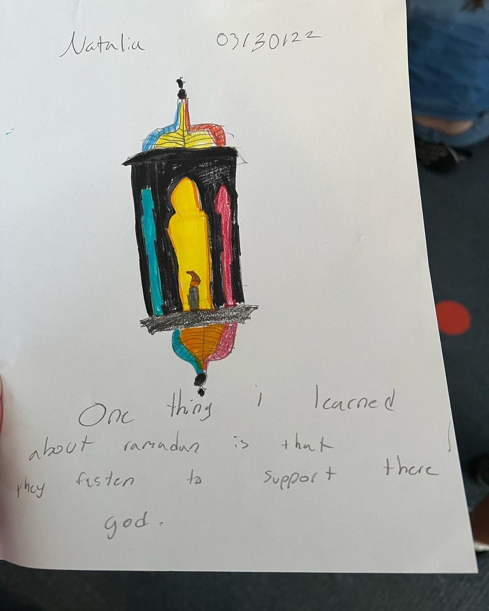 marisaelam1's tweet photo. Thank you to our amazing @pto_memorial for providing a mini library so our students can learn about #Ramadan We read a story about Ramadan, drew a lantern, and listed one thing that we learned. #sel #teachthewholechild #guidancelesson https://t.co/I1pEBGnvWZ
