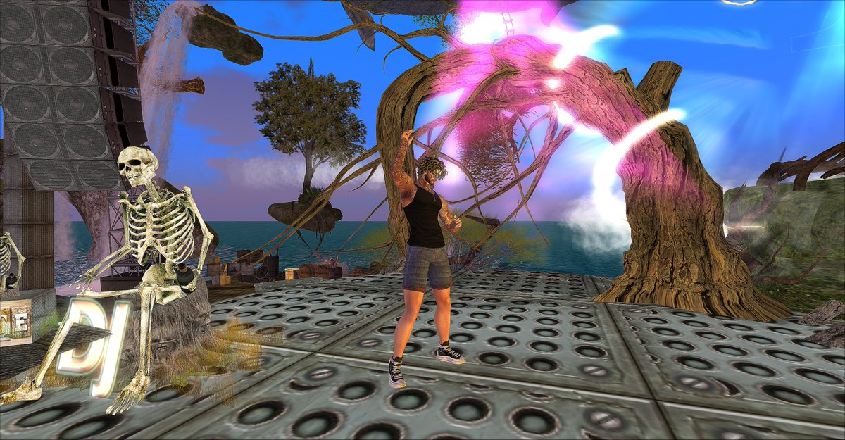 darkohsl's tweet photo. DJ DARKOH MIXING IN SECOND LIFE METAVERSE
Join us !!!
https://t.co/JImoyXKUEQ
█▓▒░WHO: ★ DaяkOh ★
█▓▒░HOST: ★ MetalHead ★
█▓▒░STYLE: ♫ Metal ♫
█▓▒░WHEN: 12:00h - 14:00h SLT
█▓▒░WHERE: ★ Club Legend Rise ★
https://t.co/FTjC8fQI79 https://t.co/ekxoei7wOi
