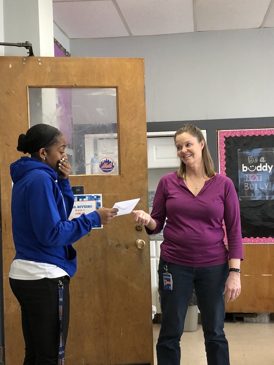 Mrs. Riveiro tweet media