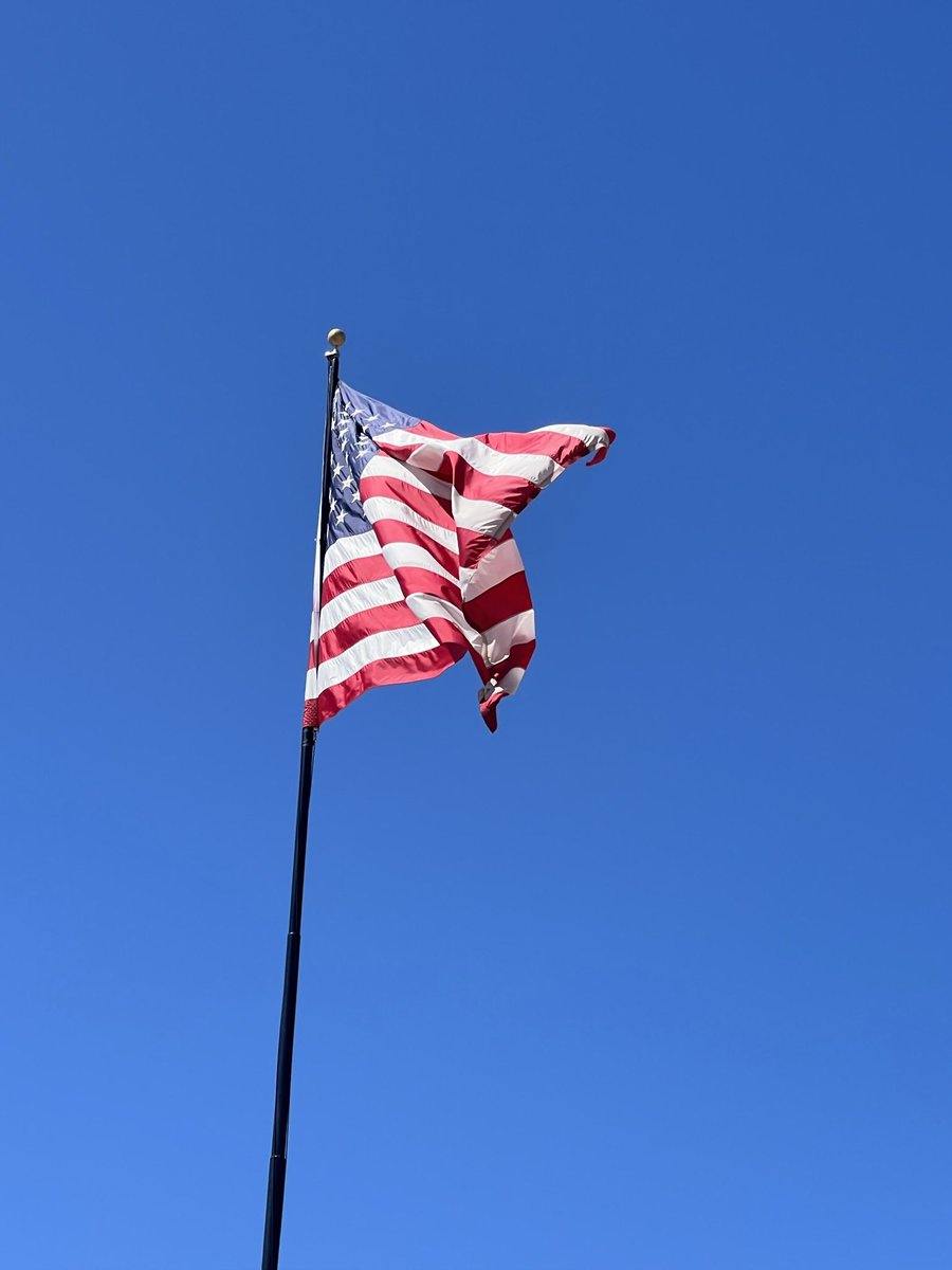 Happy April everyone!! I always stop when I see old glory flying and give thanks to all those who paid the ultimate sacrifice, all past and present military!! It’s time to return the 💎💎 and FSU! We have a country to save 🇺🇸🇺🇸
