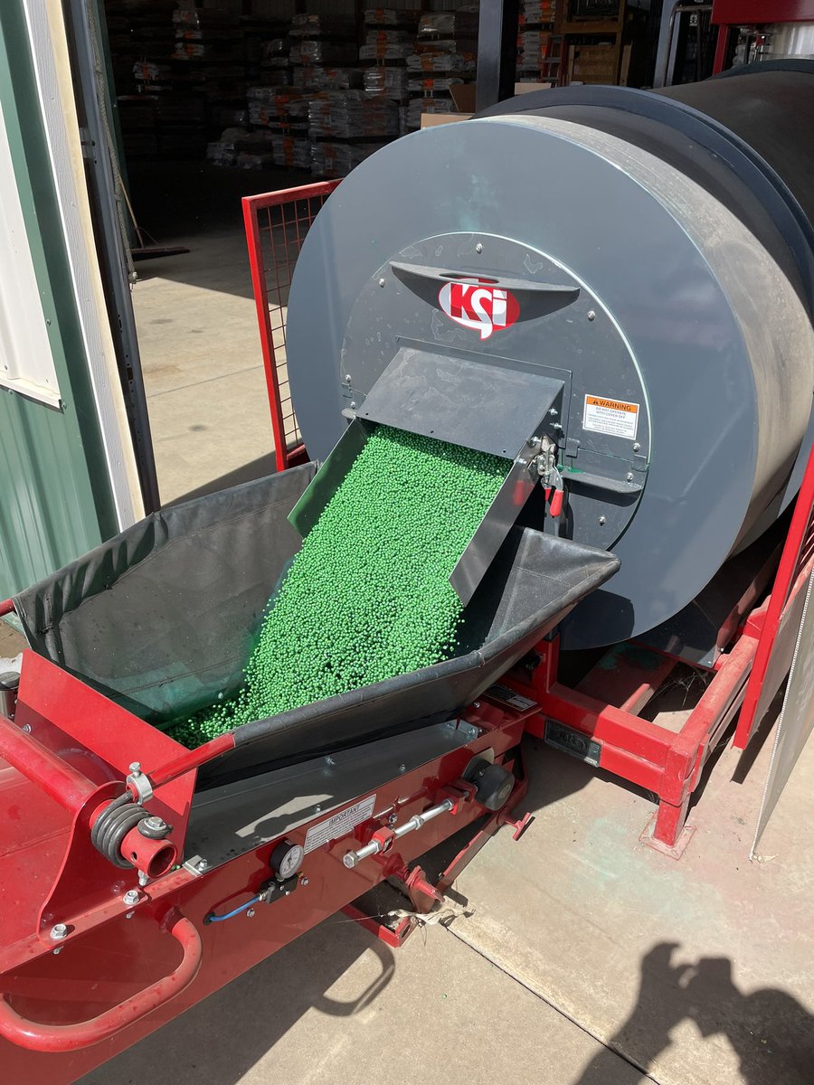 Turning beans green today!! We are locked and loaded for spring 2022!! #plantpioneer