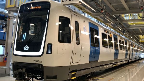davsot's tweet photo. ENHORABUENA: Anuncian que la expansión del Tren Urbano a Santurce estará lista para el 2024. Conectará el aeropuerto y el Viejo San Juan y ofrecerá servicio 24/7. Los trenes se modernizarán y podrán operar sin conductor. 
 💪🏽💪🏽💪🏽🚇🚇🚇✈️✈️✈️ 👏🏽👏🏽👏🏽 https://t.co/mXWzPqJTj7